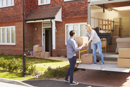 Packing boxes and protective materials for homes and businesses in Cowley