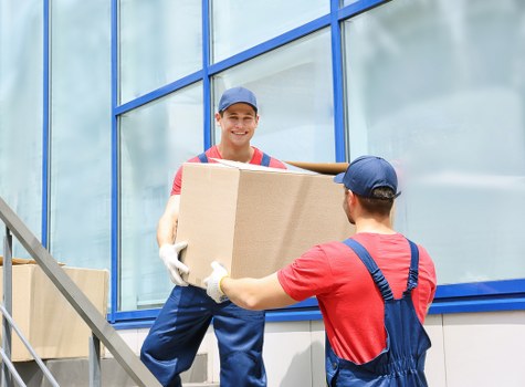 Efficient same day moving service helping customers in Cowley