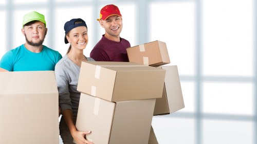 Fragile item protection used by packing and unpacking specialists in Cowley