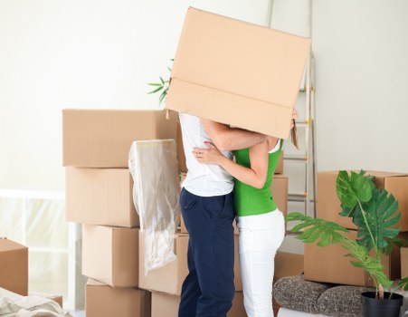 Commercial packing boxes and archive cartons for Cowley businesses
